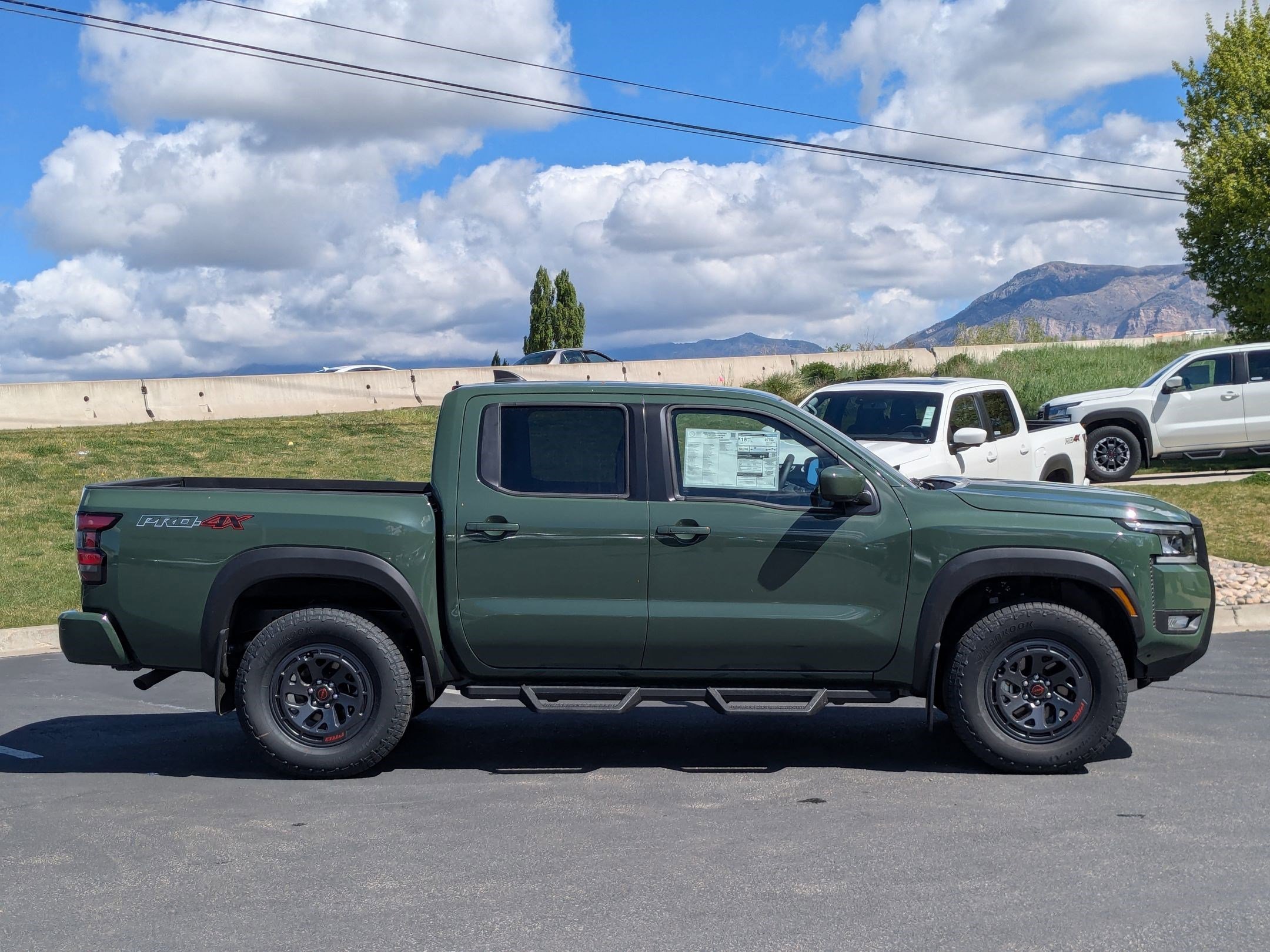 New 2026 Tactical Green Metallic Nissan PRO-4X image 2