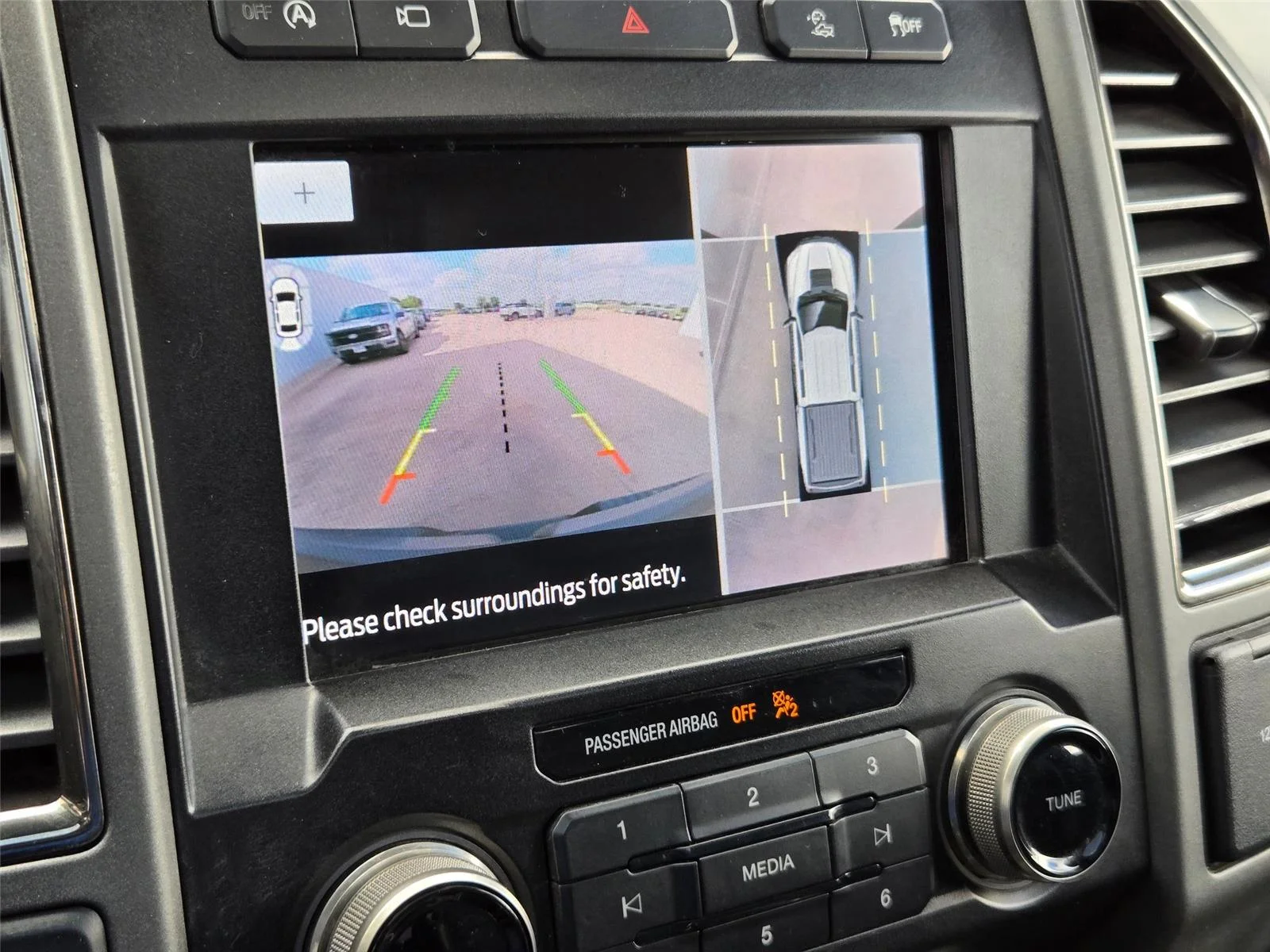 Used 2019 Magnetic Ford Raptor image 20