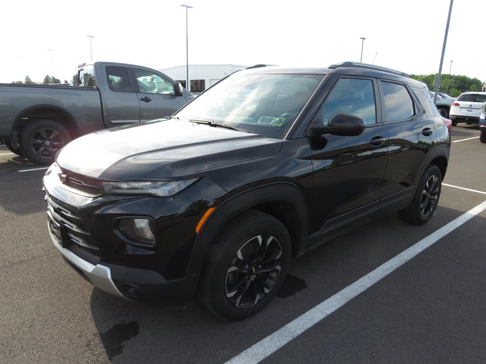 Used 2021  CHEVROLET TRUCK  image 14