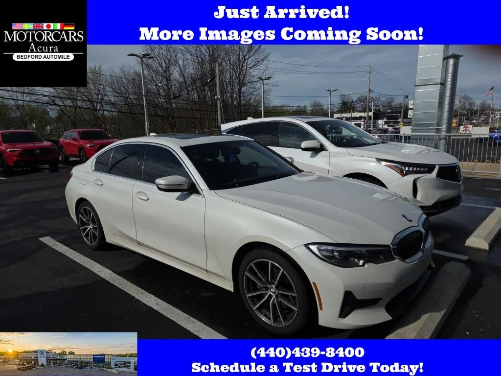2021 BMW 3 Series 330i xDrive Sedan's photo