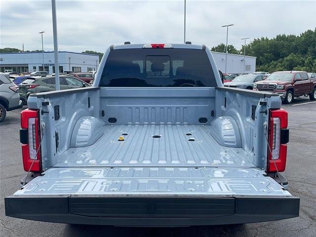 New 2026 Glacier Gray Metallic Tri-Coat Ford F-350® Platinum® image 42
