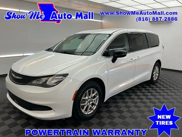 2024 Chrysler Voyager