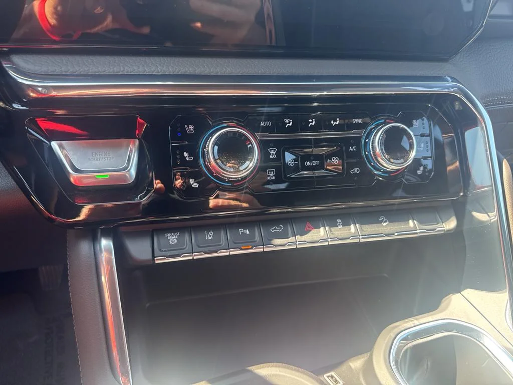 2025 GMC Sierra 2500HD Denali - Photo 25