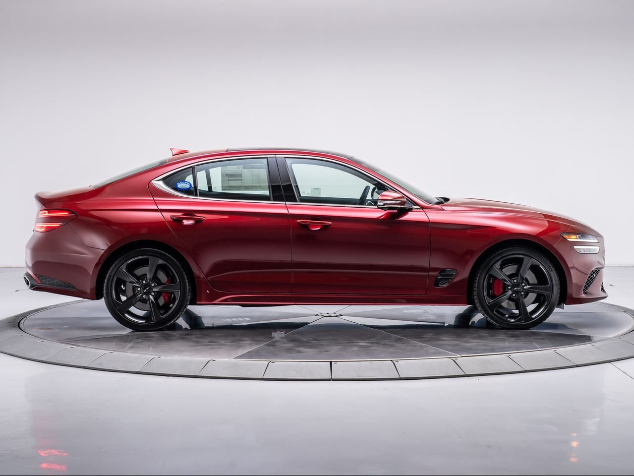 New 2026 Cavendish Red Genesis 3.3T SPORT PRESTIGE image 6