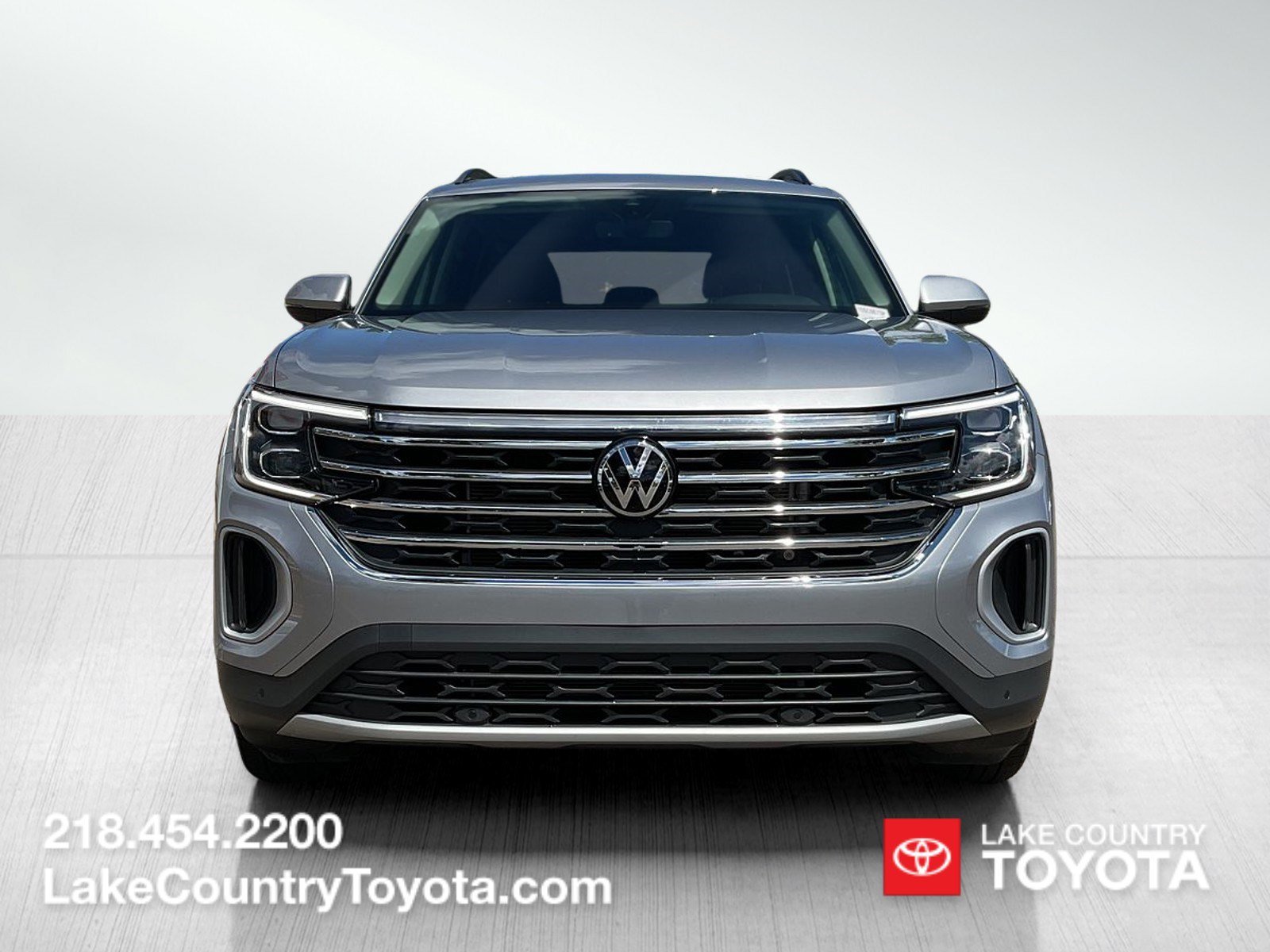 Used 2026 Technical Silver Metillac Volkswagen SE w/Technology image 8