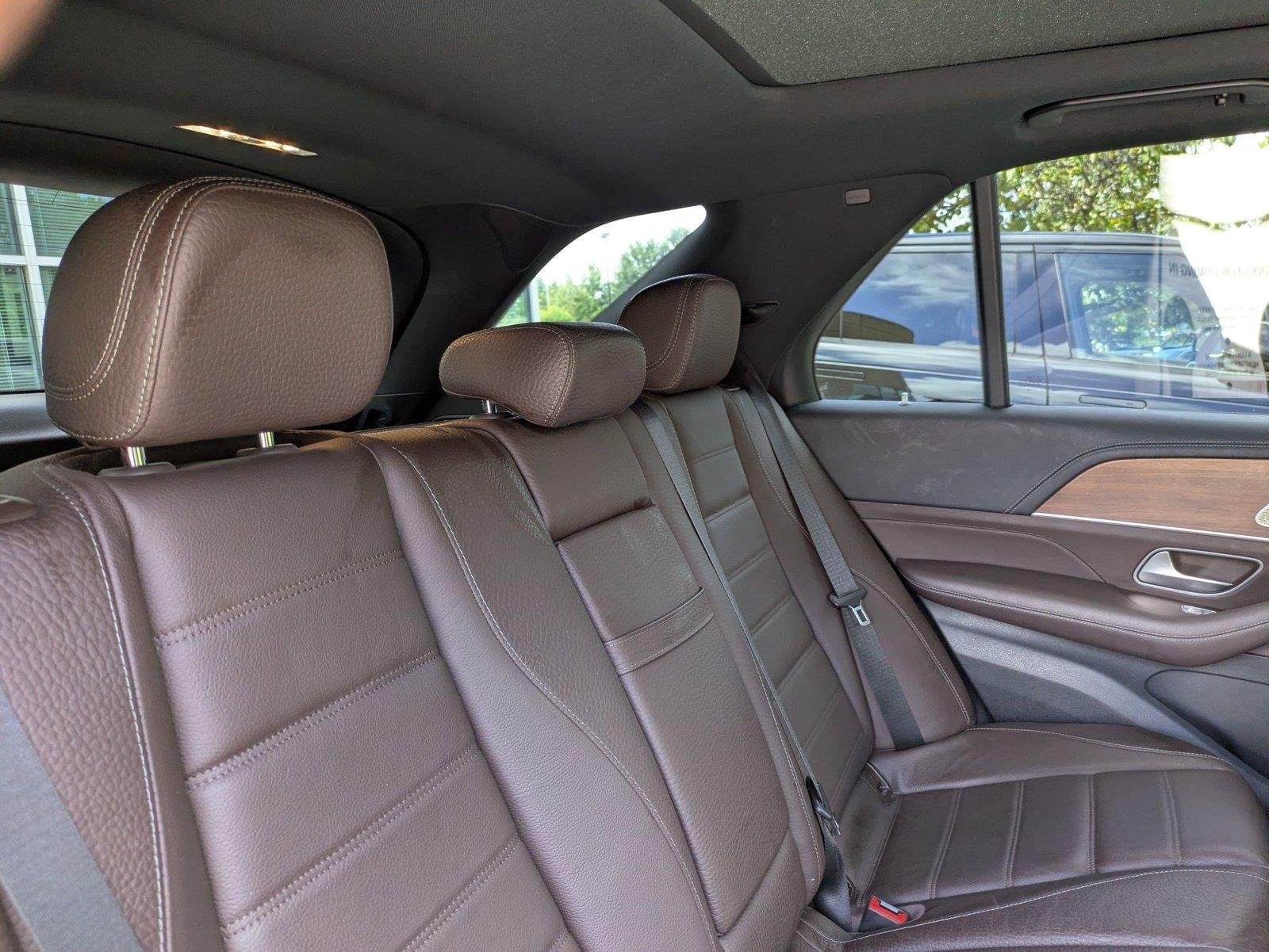 Used 2022 Mojave Silver Metallic Mercedes-Benz GLE 350 image 30