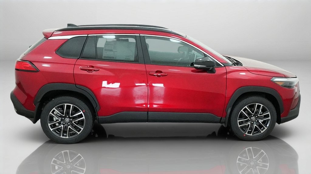 New 2026 Soul Red Crystal Toyota XLE image 7