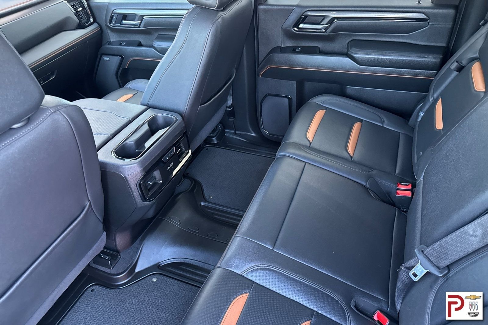 Used 2025 Gray GMC AT4 image 13