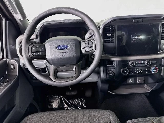 New 2026 Carbonized Gray Metallic Ford XLT image 49