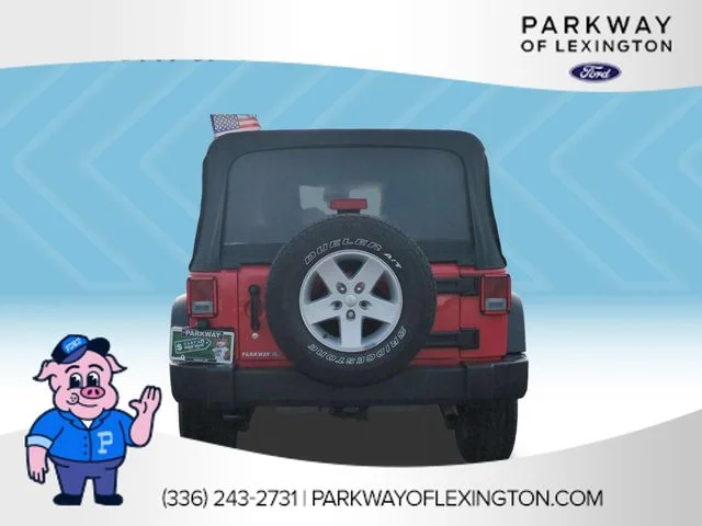 Used 2016 Red Jeep Unlimited Sport image 4