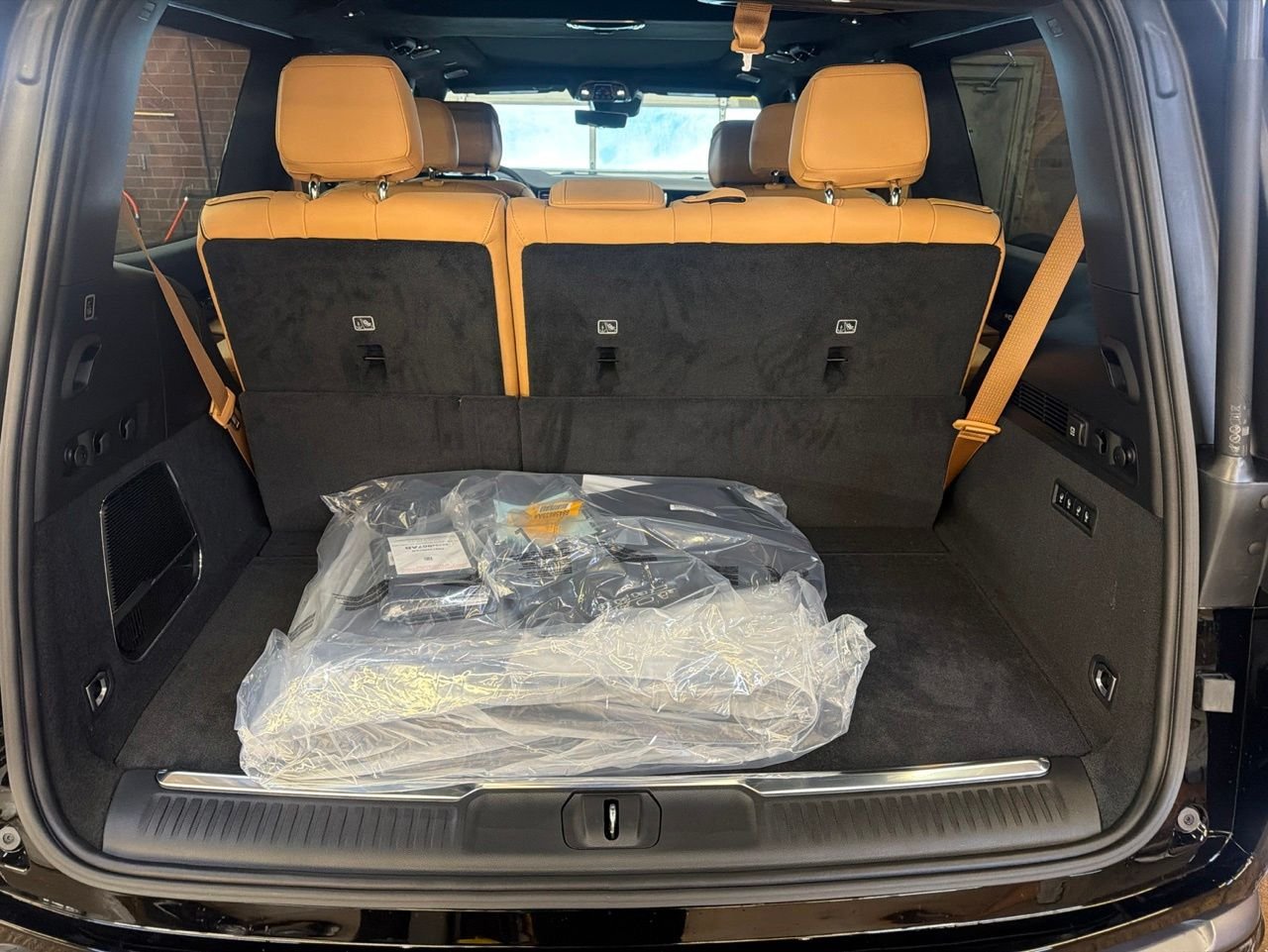 New 2026 High Gloss Black Exterior Paint Jeep Summit Reserve image 22