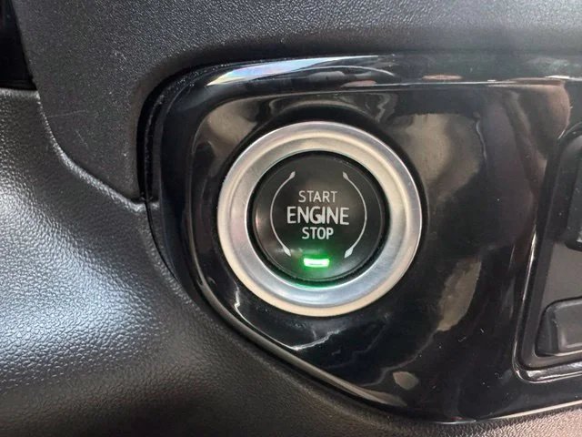Used 2022 Blue Chevrolet LTZ image 34