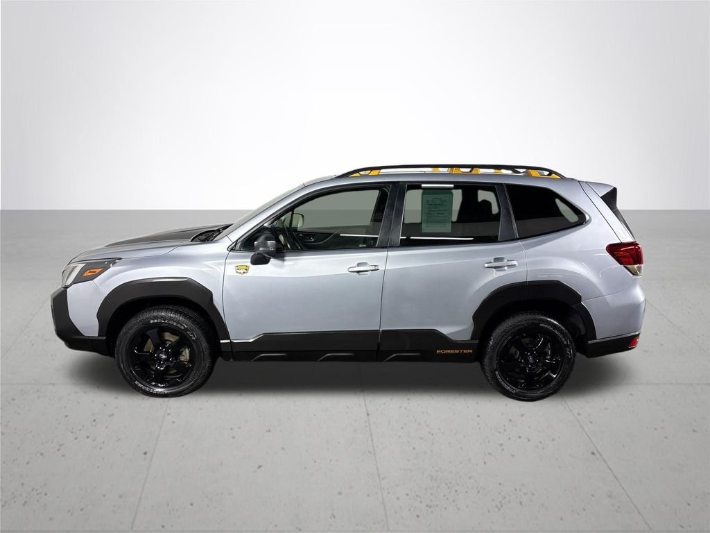 Used 2022 Ice Silver Metallic Subaru Wilderness image 9
