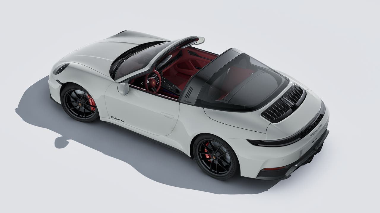 New 2026 Chalk Porsche Targa 4 GTS image 4