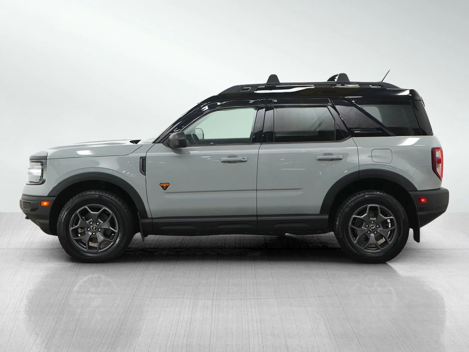 Used 2021 Ford Bronco Sport Badlands with VIN 3FMCR9D9XMRA46629 for sale in Burnsville, Minnesota