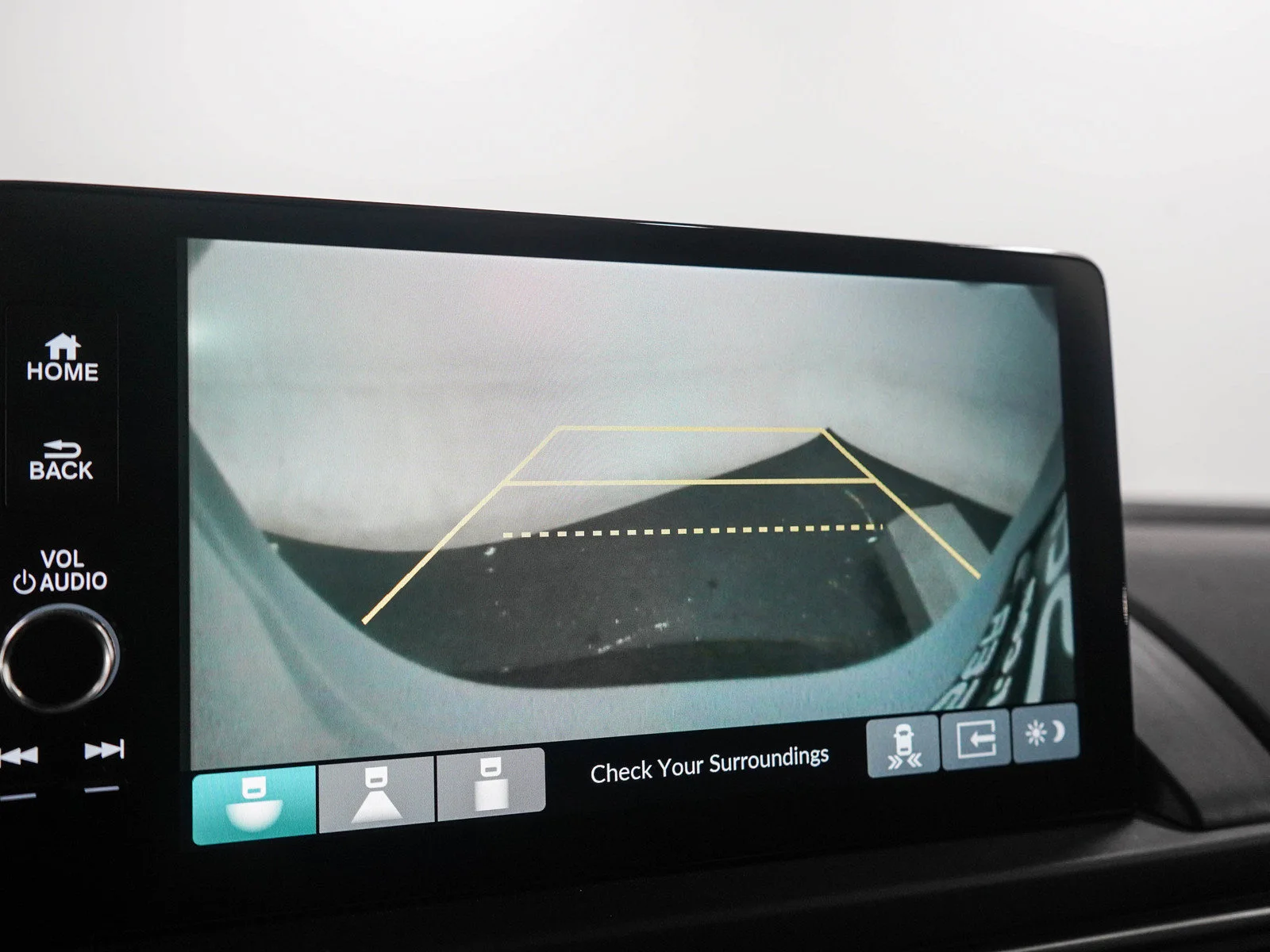 Used 2023 Gray Honda Touring AWD image 31