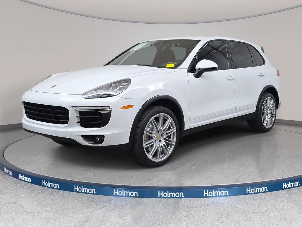 2017 Porsche Cayenne S's photo