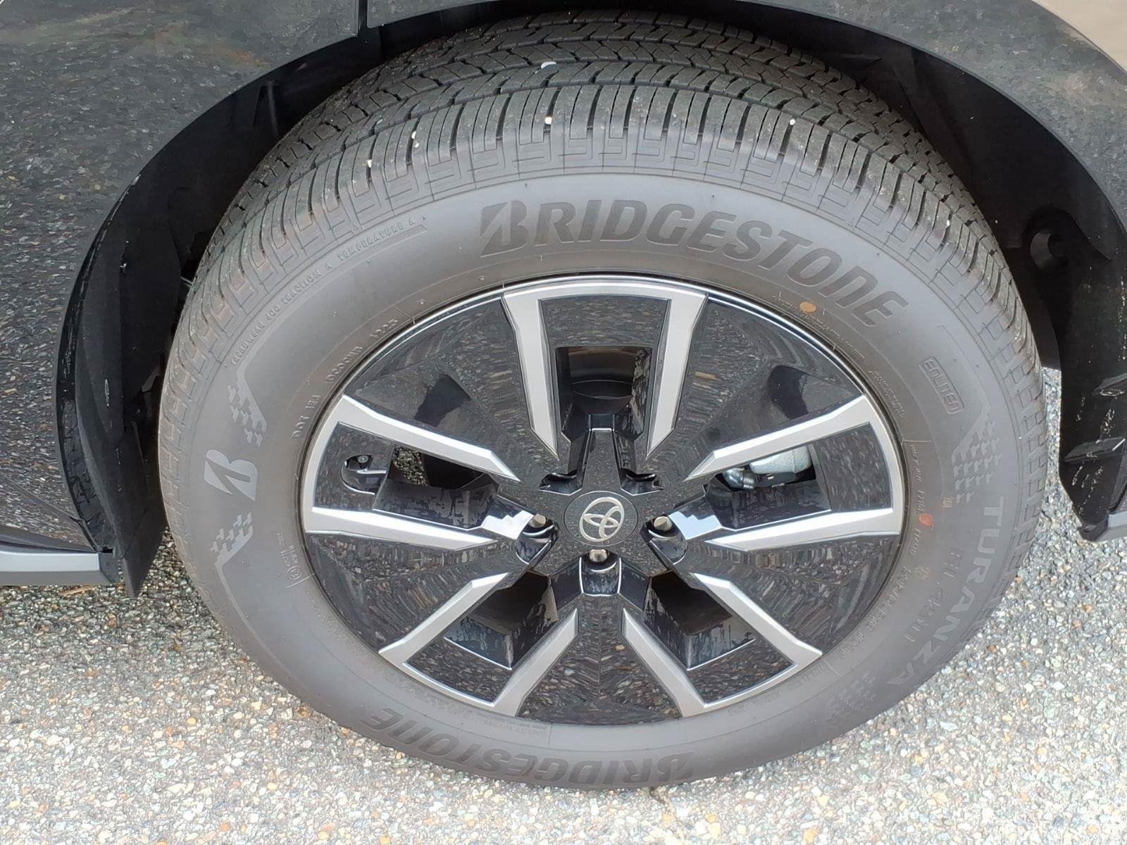Used 2026 Midnight Black Metallic Toyota XLE Plus image 5
