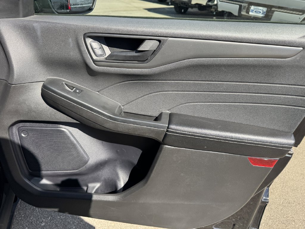 Used 2024 Black Metallic Ford Active image 11