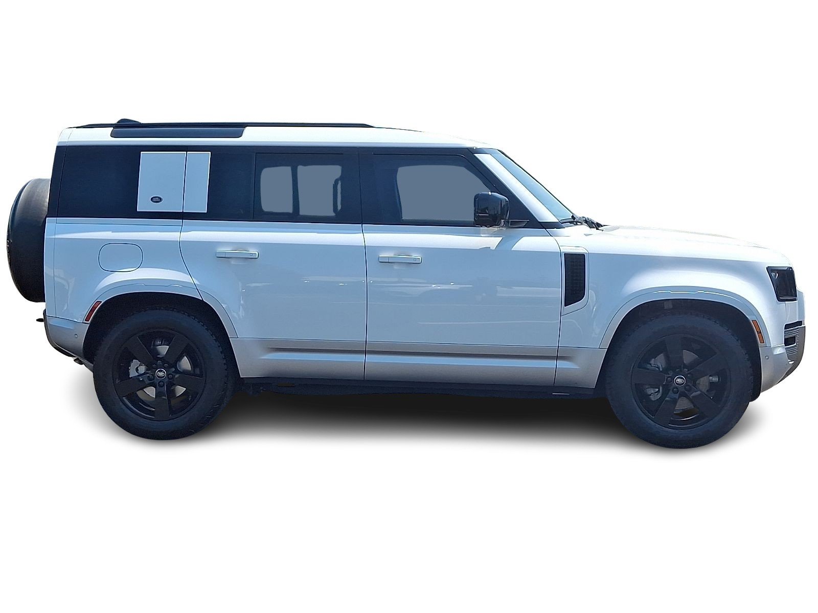 Certified Used 2023 Fuji White   1Aa Land Rover S image 4