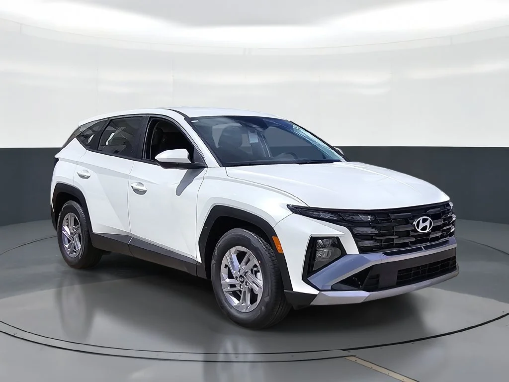 New 2026 White Hyundai SE image 2
