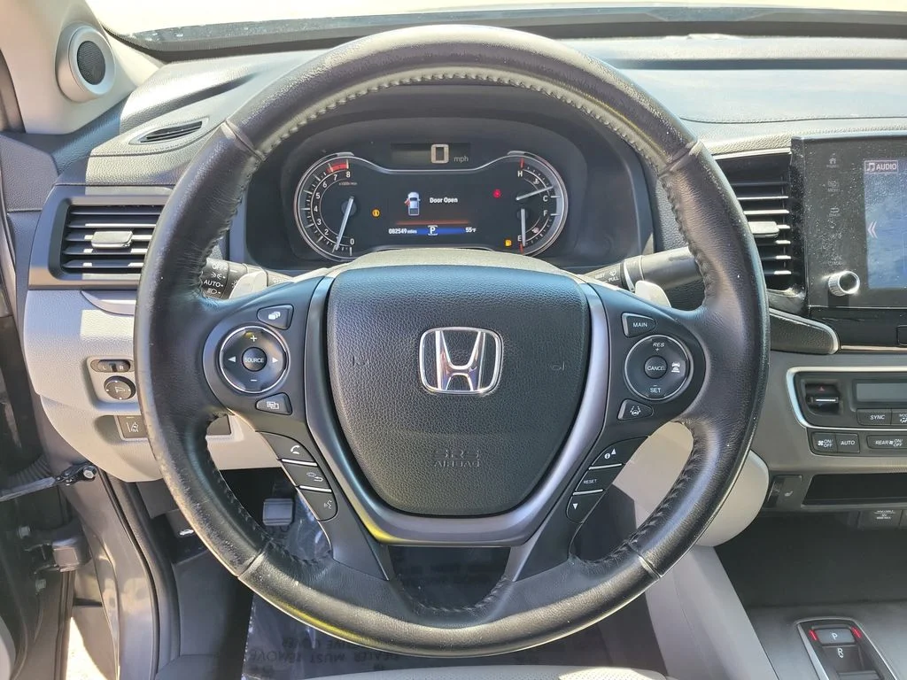 Used 2023  Honda RTL image 21