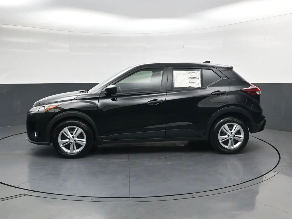 Used 2025 Black Nissan S image 12