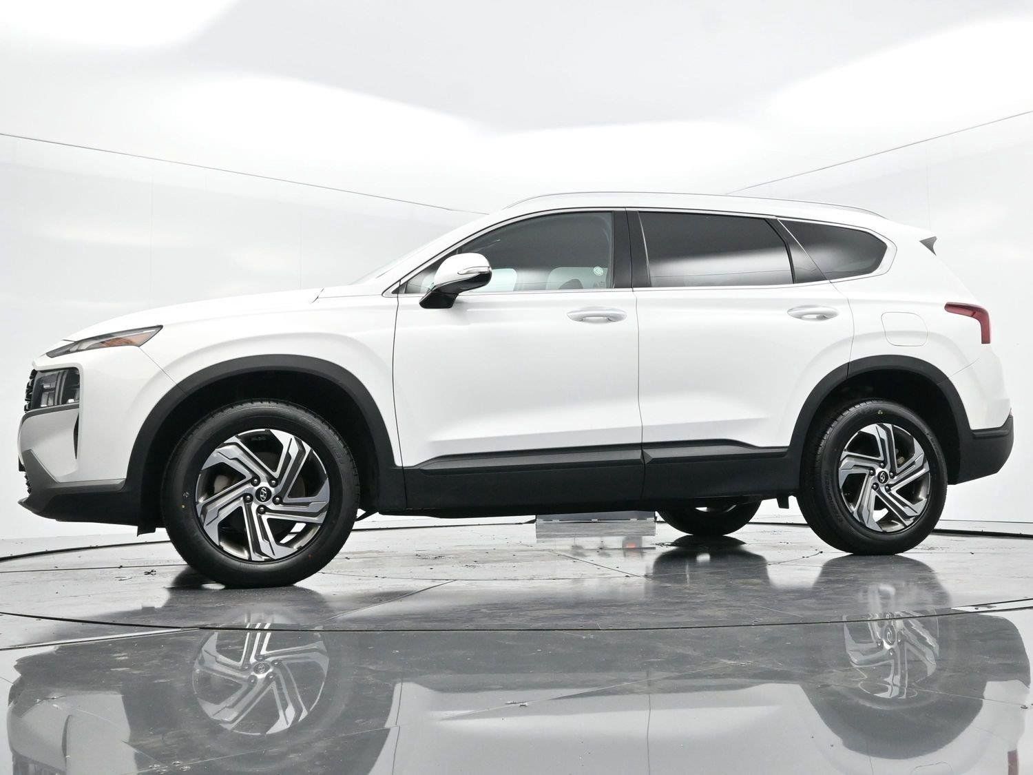 Used 2023 Serenity White Pearl Hyundai SEL image 44