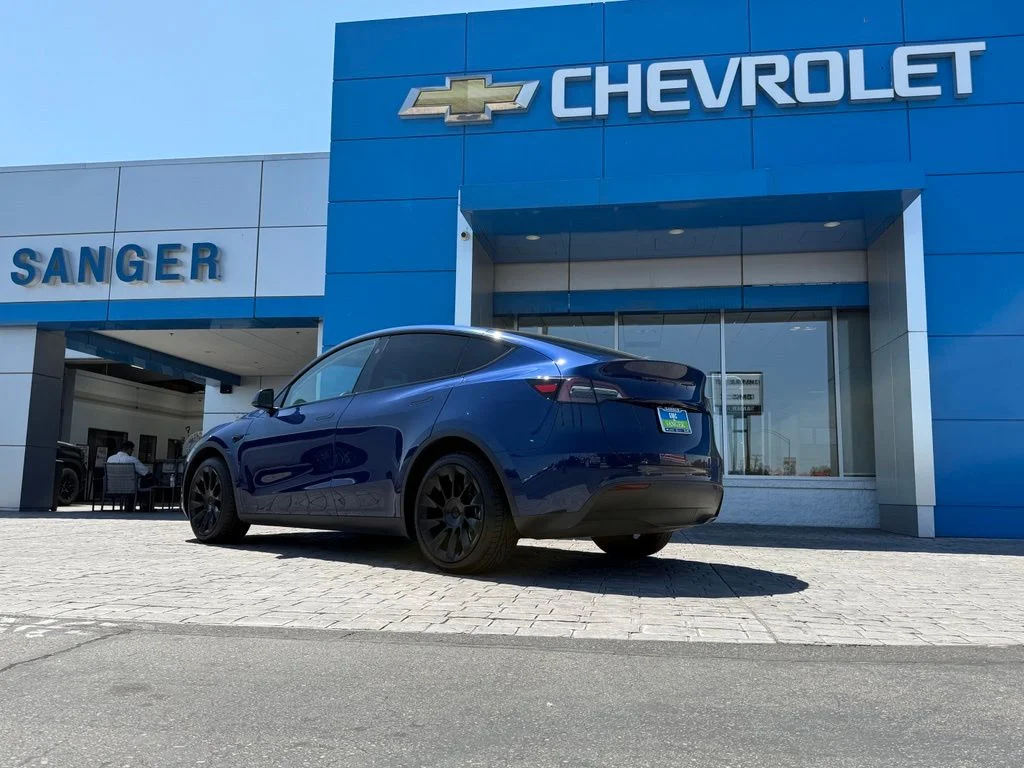 Used 2024 Blue Tesla Long Range image 8