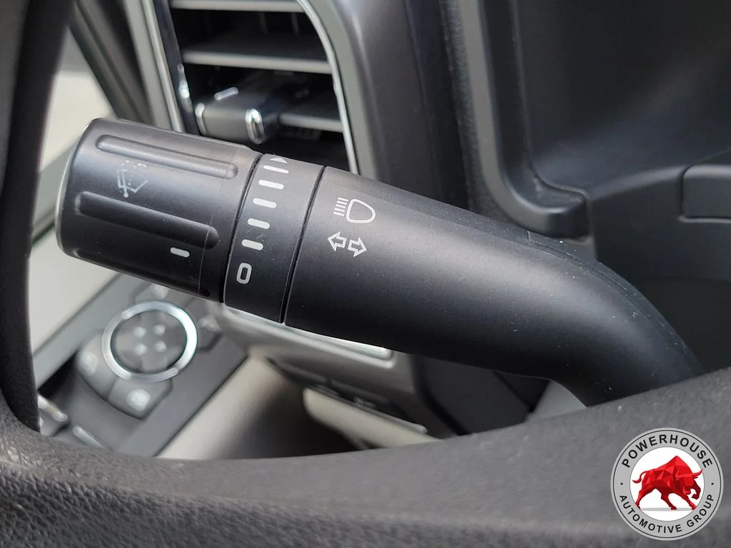 Used 2018 Black Ford XLT image 30