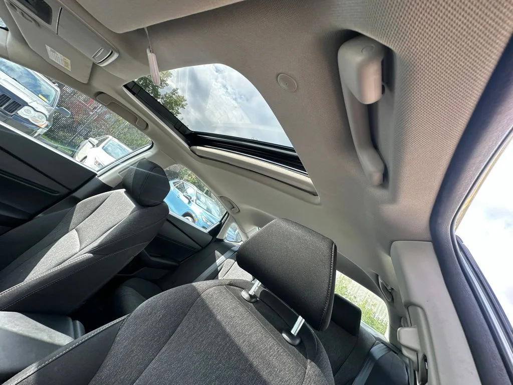 Used 2024  Honda EX image 12