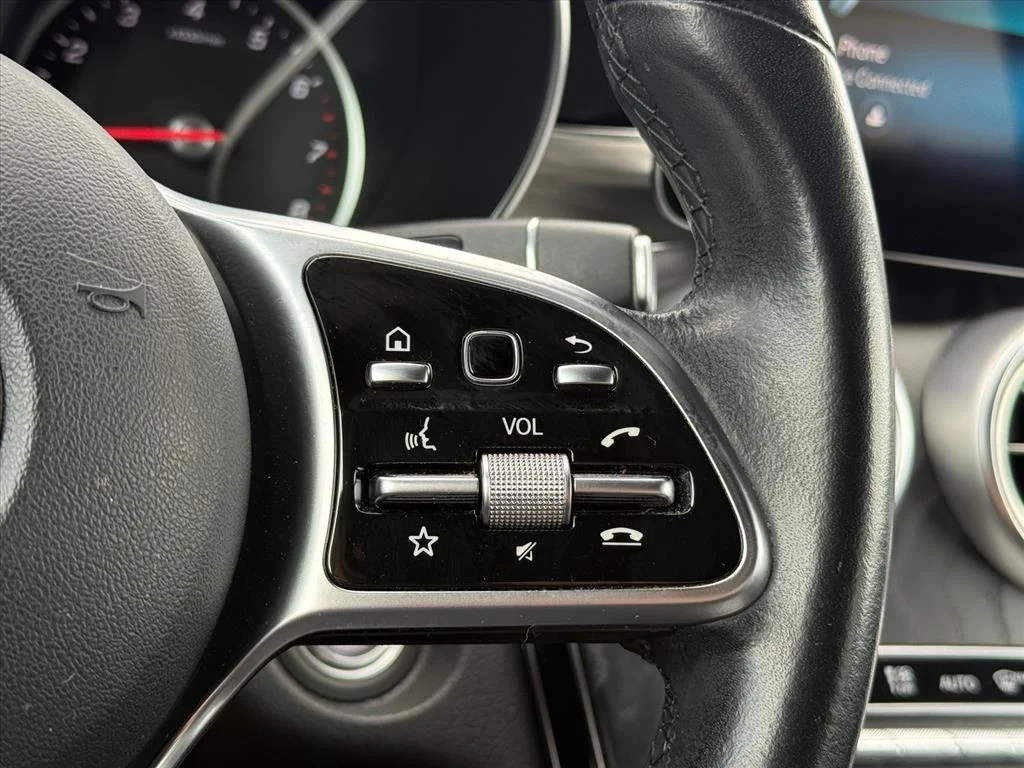 Used 2021 Black Mercedes-Benz GLC 300 image 16