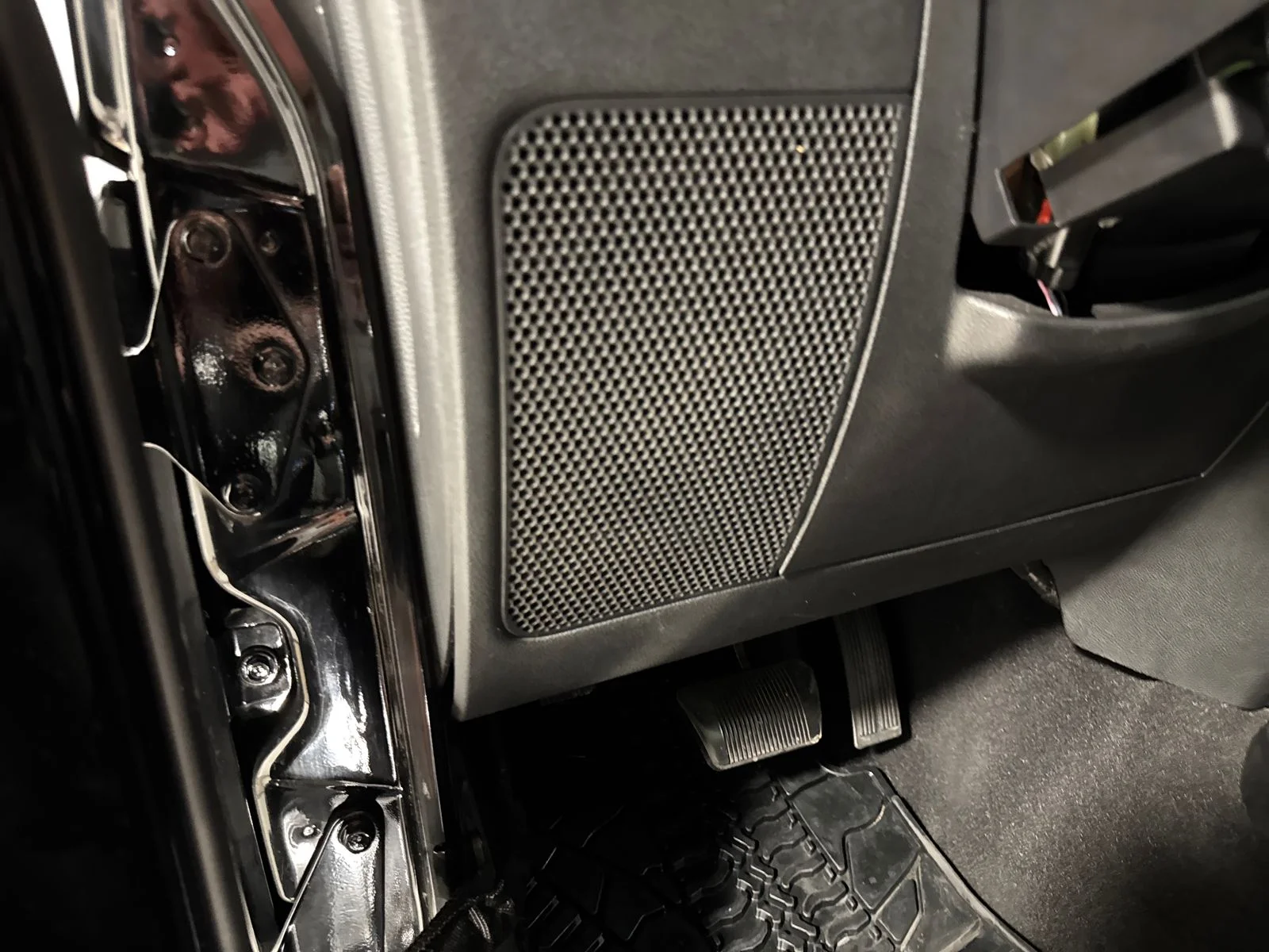 Used 2012 Black Clearcoat Jeep Sahara image 17