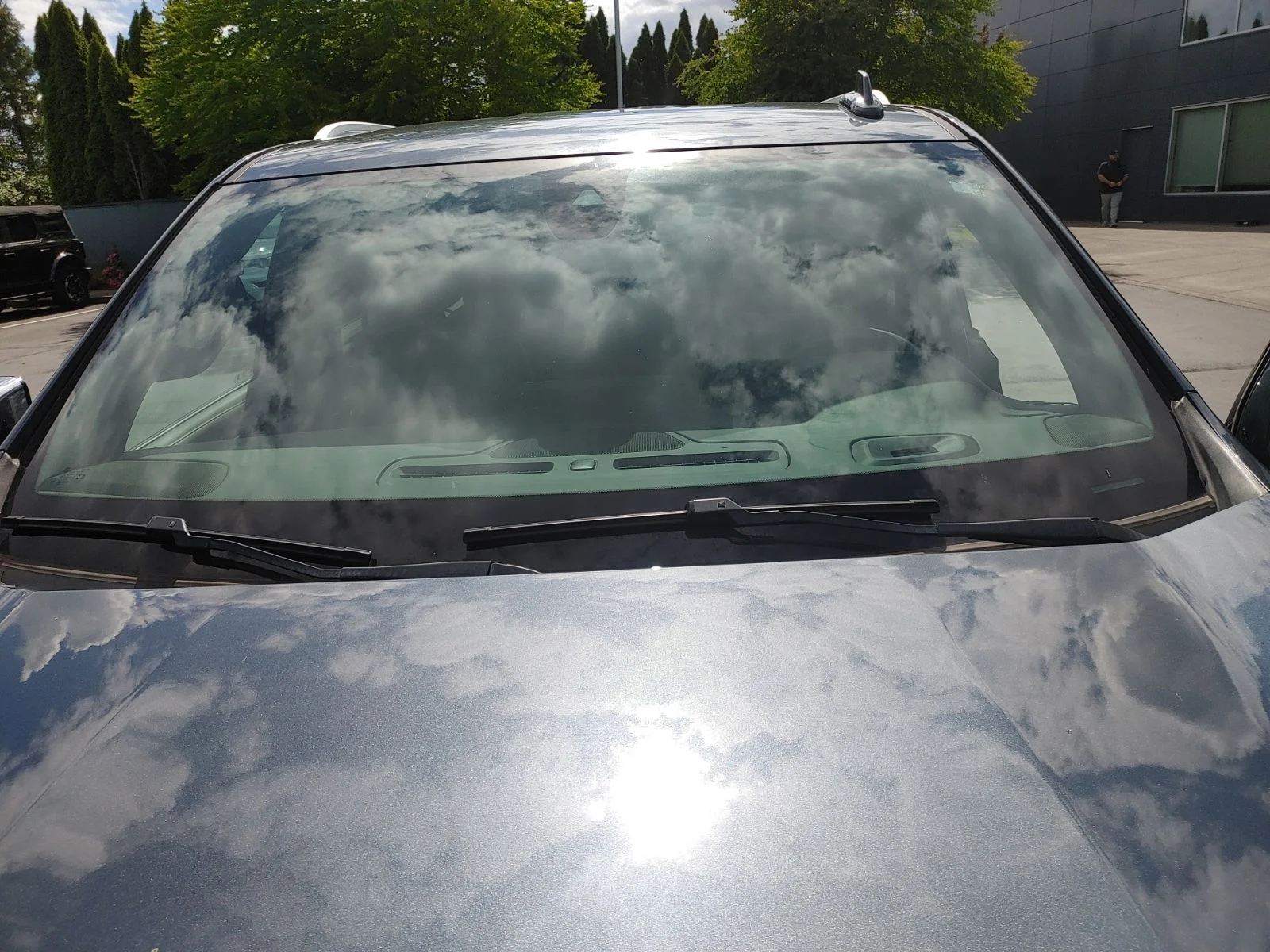 Used 2021 Shadow Gray Metallic Chevrolet Premier image 12