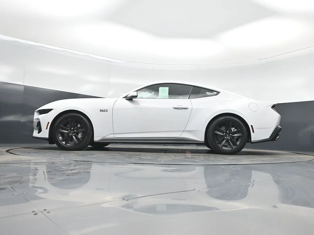 New 2026 Oxford White Ford GT image 45