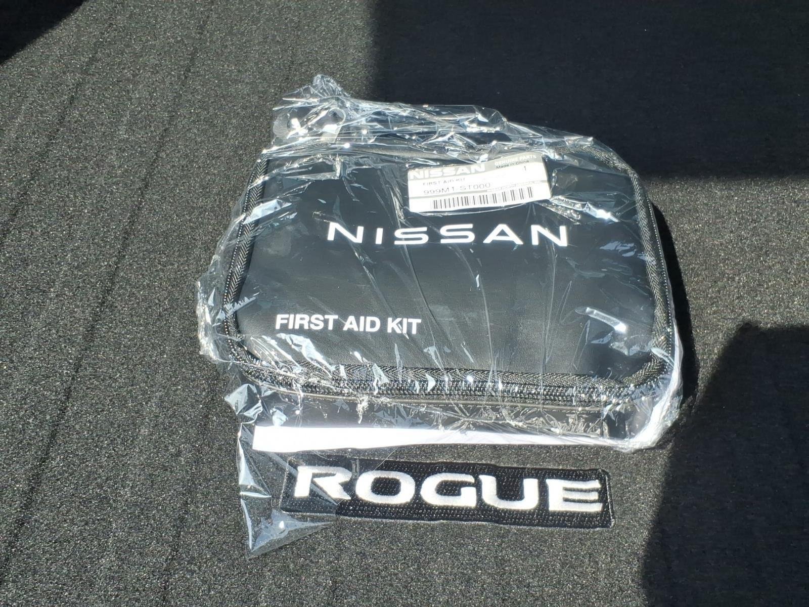 New 2026 Scarlet Ember Tintcoat Nissan SV image 27