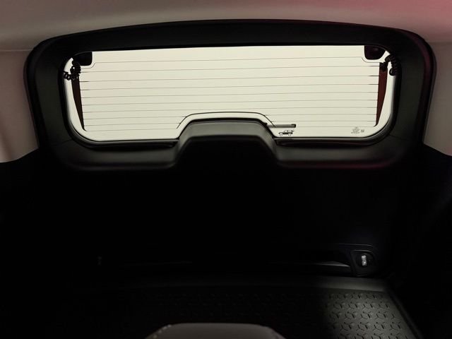 New 2025 Carbonized Gray Metallic Ford Badlands® image 19