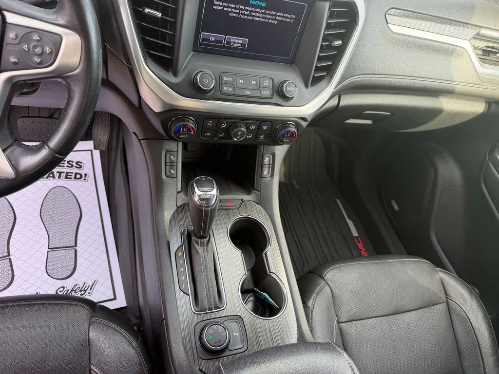 Used 2018 BLUE STEEL METALLIC GMC SLT image 17