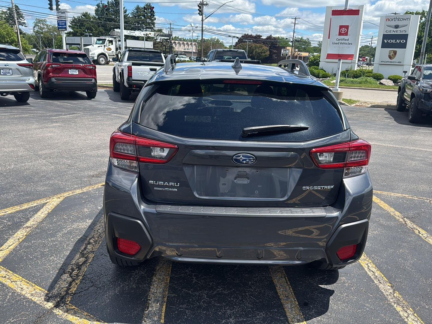 Used 2023 Magnetite Gray Metallic Subaru Premium image 5