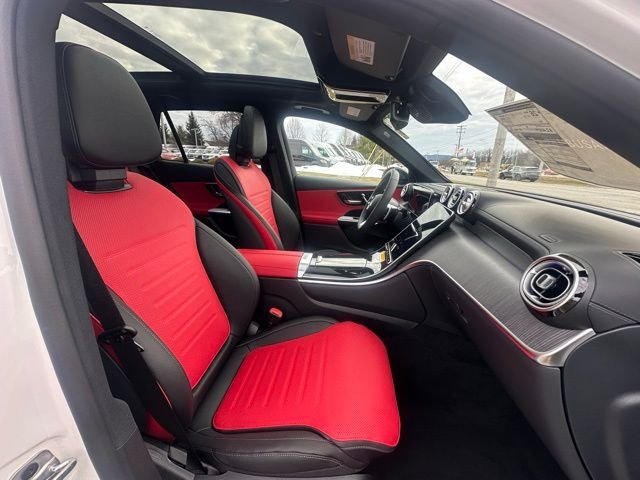 New 2026 Polar White Mercedes-Benz GLC 300 image 26