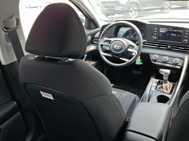 New 2026 Black Hyundai SE image 9