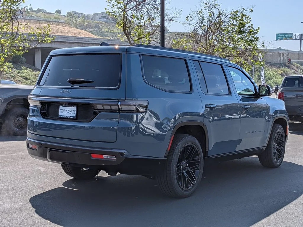 New 2026 Steel Blue Jeep Limited Reserve image 5