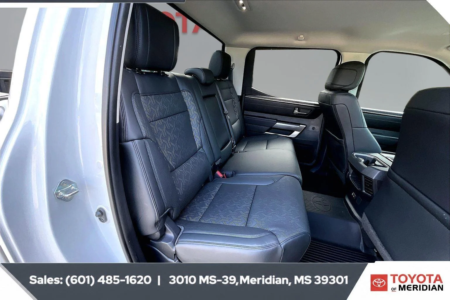 Used 2024 Ice Cap Toyota SR5 image 19