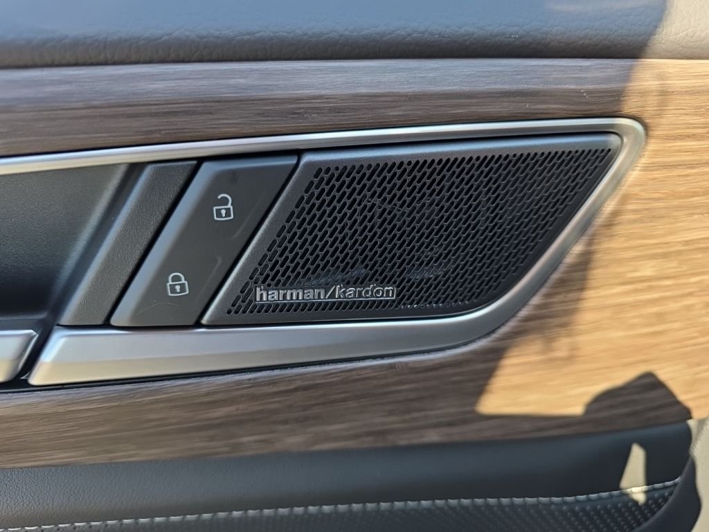 2026 Volkswagen Atlas SEL Premium R-Line - Photo 11