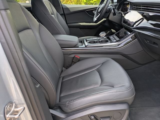 2025 Audi Q7 Premium Plus - Photo 30