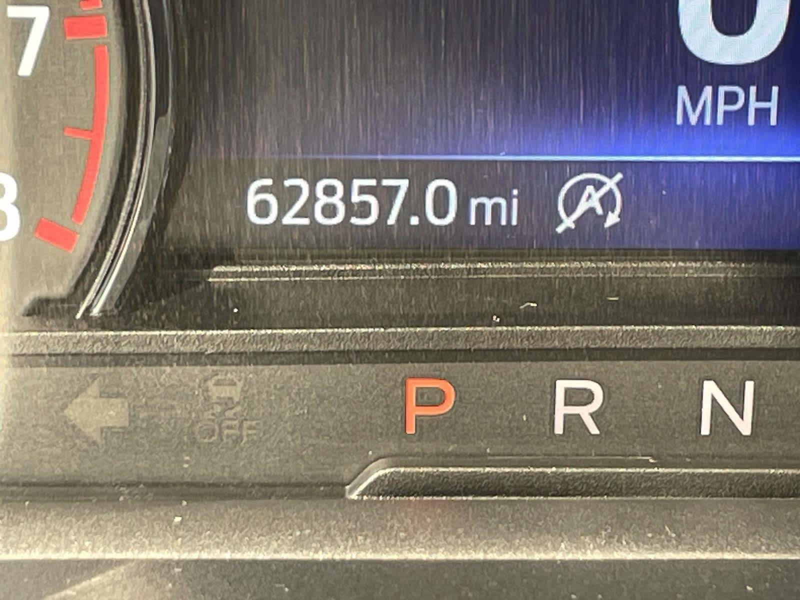 Used 2022 Cactus Gray Ford Lariat image 43