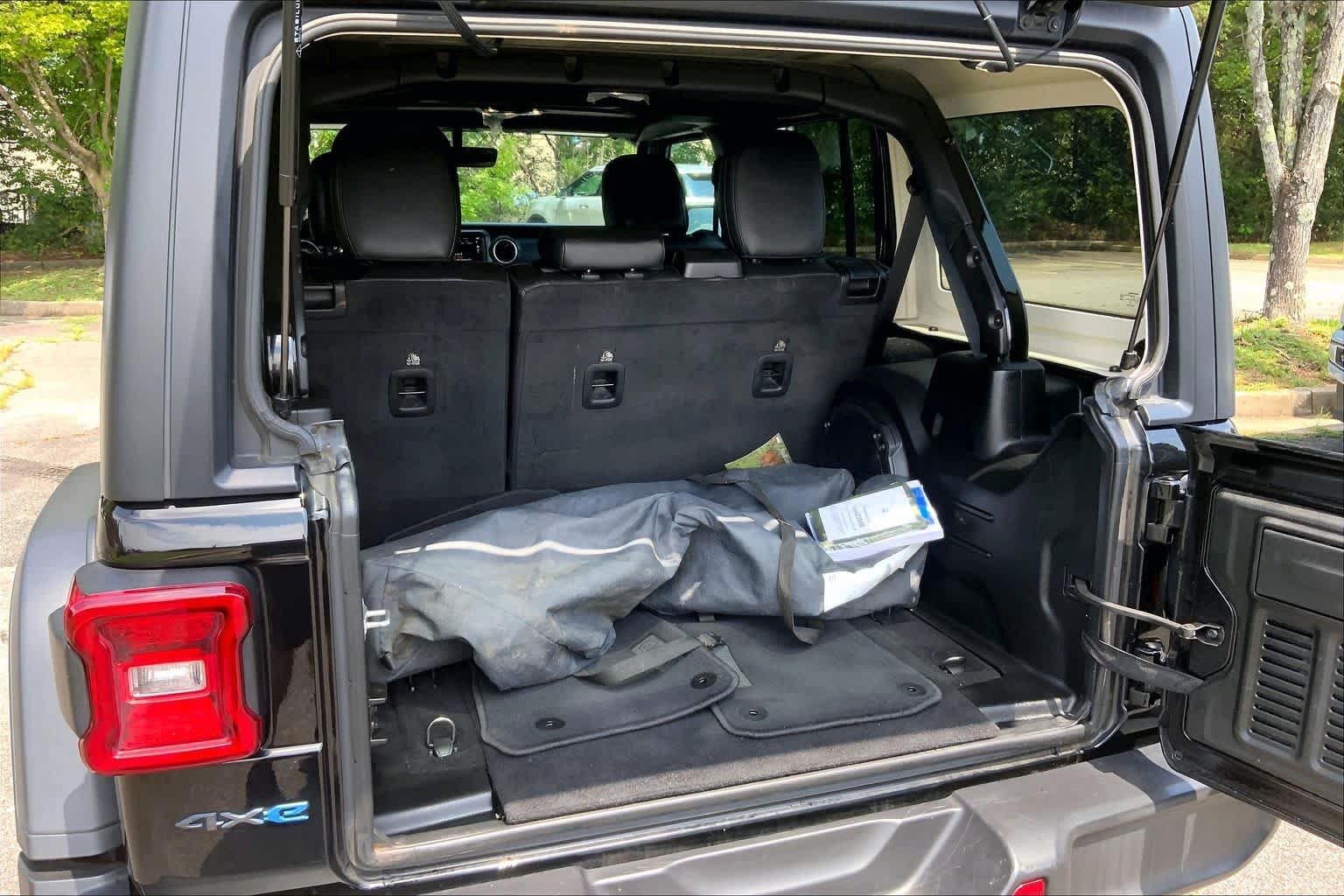 Used 2023 Black Clearcoat Jeep Rubicon image 32
