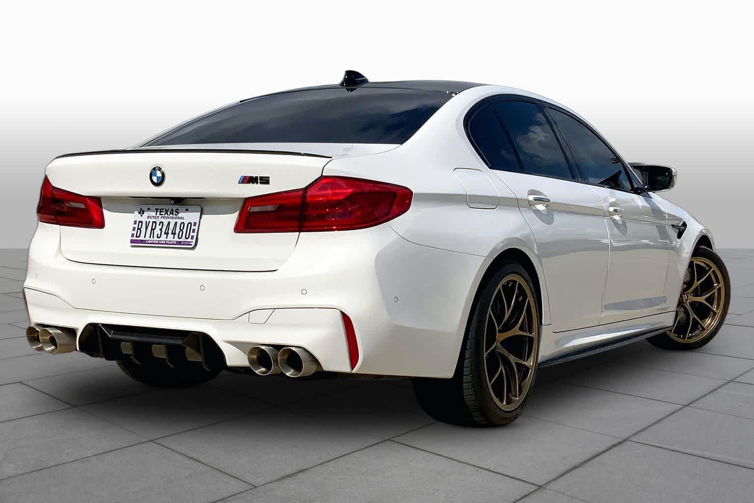 Used 2018 Alpine White BMW  image 13