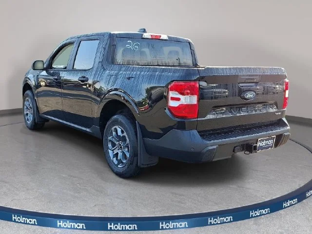 New 2026 Shadow Black Ford XLT image 5
