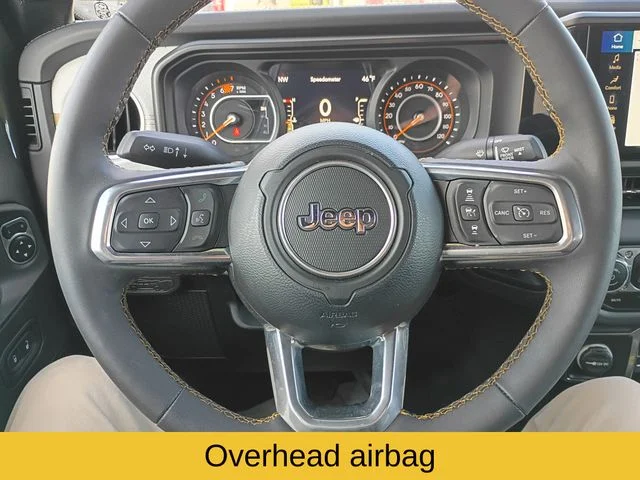 Used 2024 Green Jeep Sahara image 14